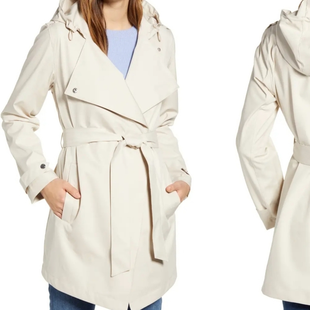 Bernardo hooded trench coat